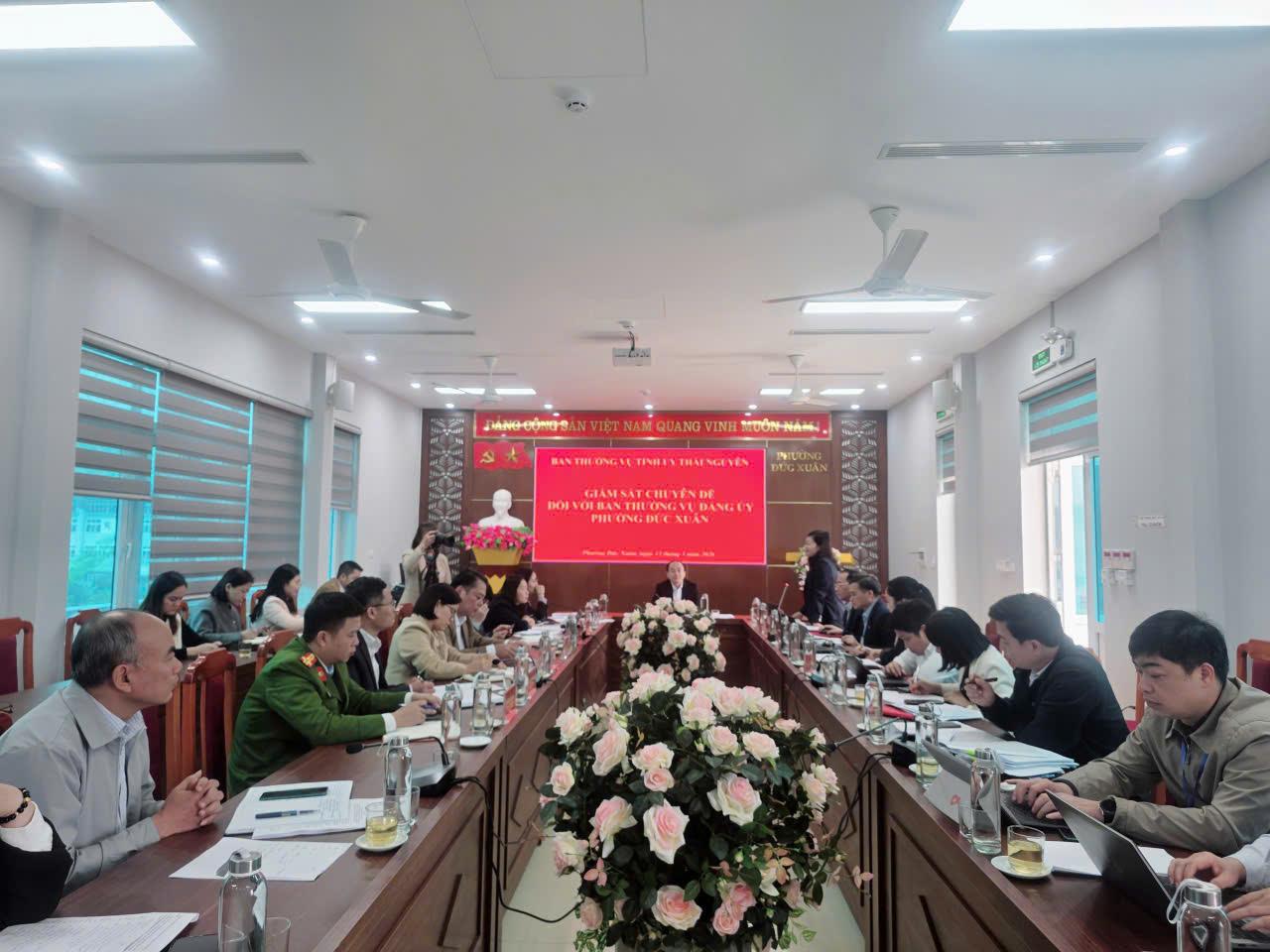 Ban Thường vụ Tỉnh ủy giám sát việc thực hiện Nghị quyết, Chỉ thị của  Trung ương tại một số địa phương